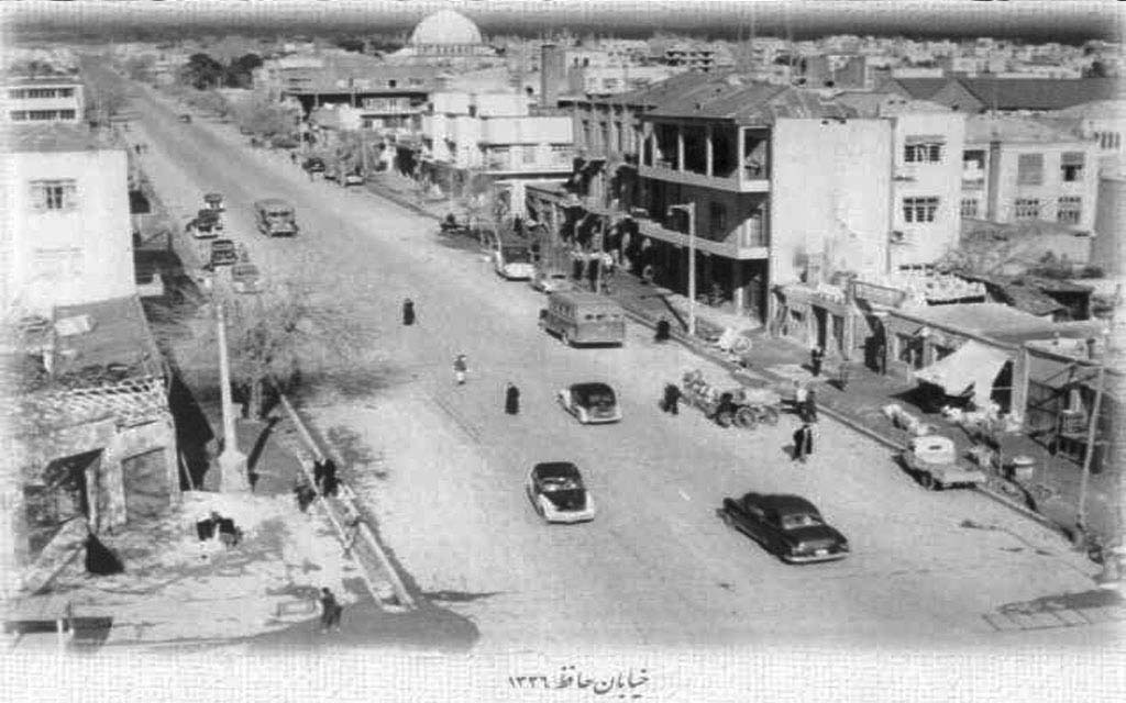 52 -خیابان حافظ سال 1326.jpg