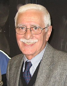 220px-Iraj_Pezeshkzad_at_MIT_(cropped).jpg