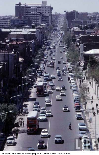 66 - نمایی از شهر تهران 1960.jpg