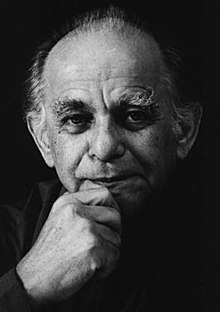 Fereydoon_Moshiri.jpg